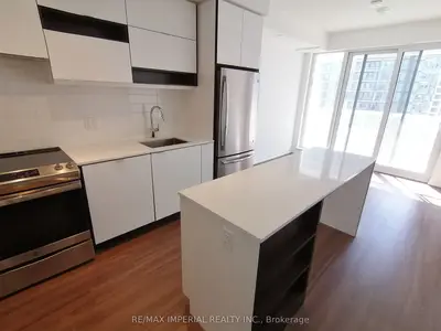 Condo Apartment in Mississauga