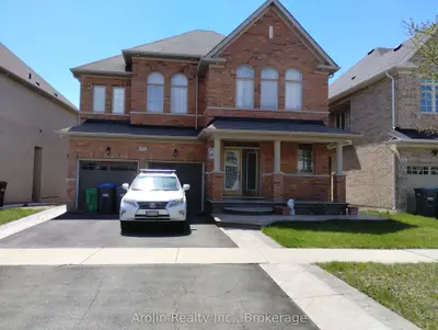 Detached in Brampton