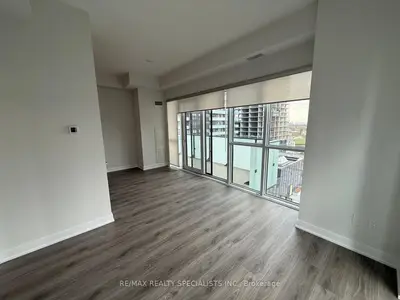 Condo Apartment in Mississauga