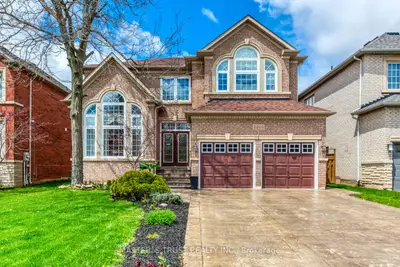 2202 Galloway Drive, Oakville, On L6h 6t4