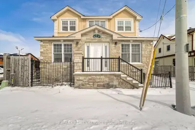 Detached in Brampton