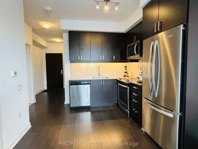 8 Nahani Way W 902, Mississauga, On L4z 0c6