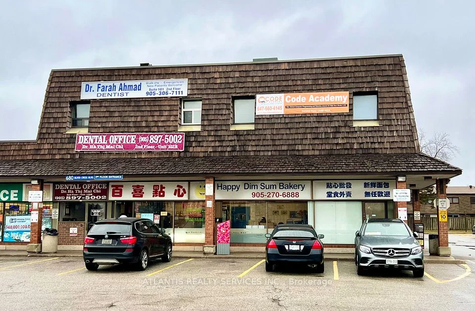 680 Silver Creek Boulevard 102B, Mississauga, ON L5A 3Z1