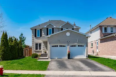 Detached in Burlington