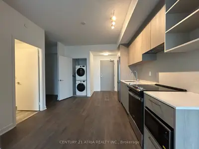Co-op Apartment in Brampton