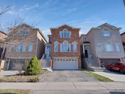 Detached in Toronto