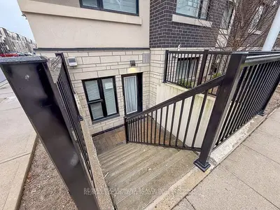 Condo Apartment in Burlington