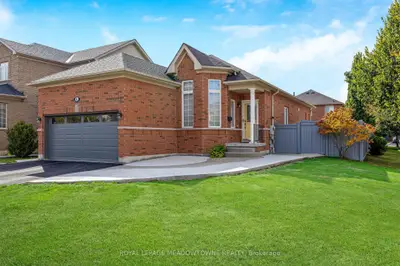 Detached in Halton Hills