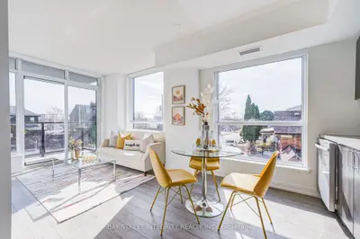 556 Marlee Avenue 205, Toronto W04, On M6b 0b1