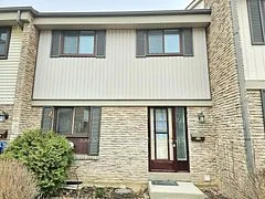 2779 Gananoque Drive 4, Mississauga, On L5n 2e4