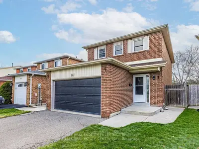 Detached in Brampton