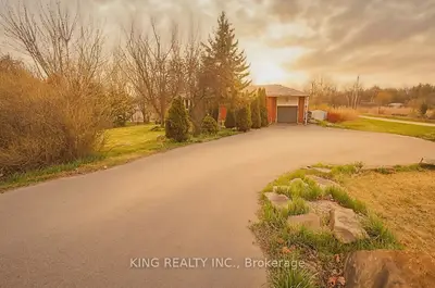 Detached in Milton