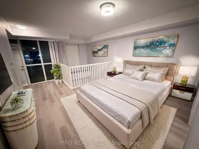 Condo Apartment in Burlington