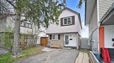 Detached in Brampton