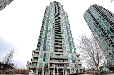 Condo Apartment in Mississauga