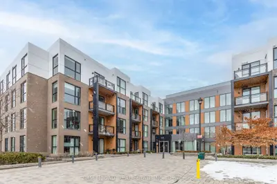 Condo Apartment in Oakville