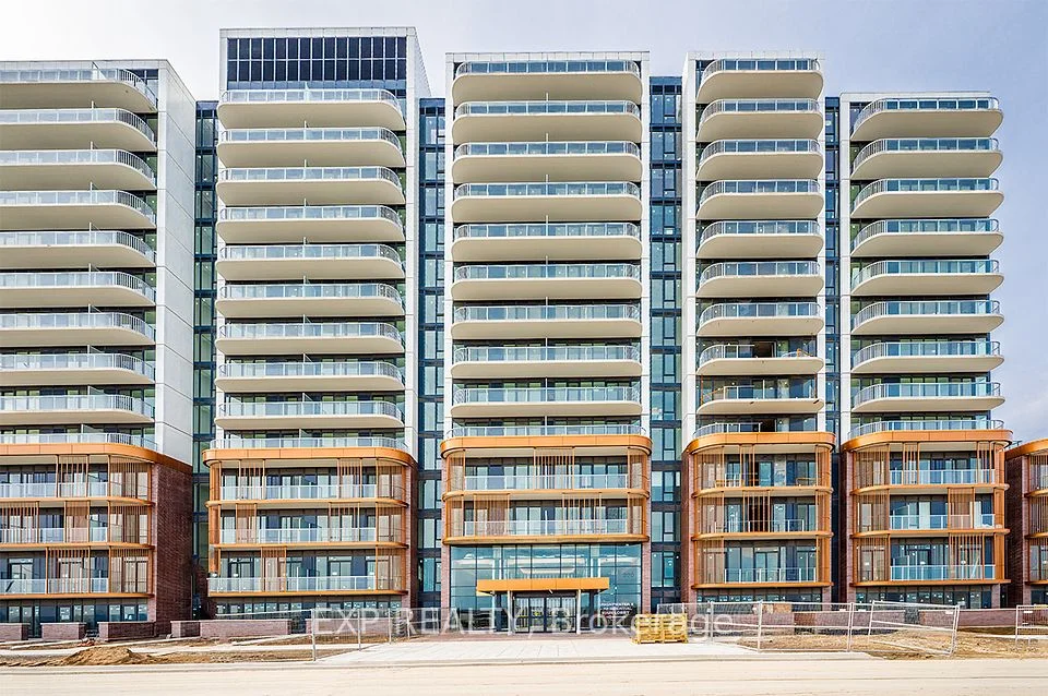 220 Missinnihe Way 517, Mississauga, On L5h 1g5