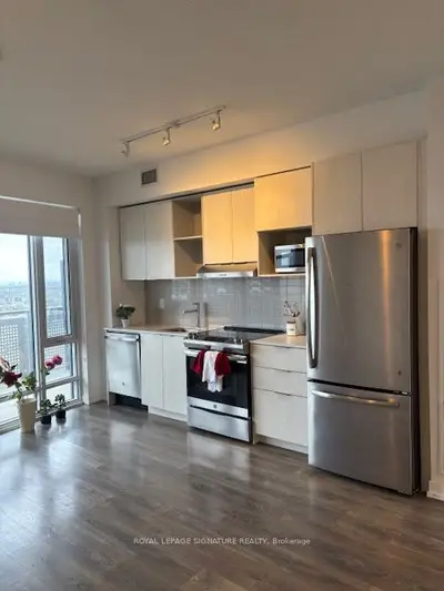 2520 Eglinton Avenue W 1207, Mississauga, On L5m 0y4