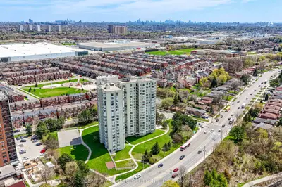 Condo Apartment in Toronto