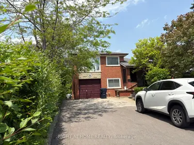 Detached in Toronto