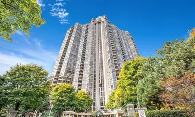 Condo Apartment in Mississauga