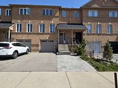 2517 Gill Crescent, Oakville, ON L6H 6R8