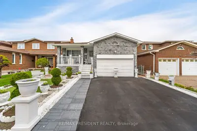 Detached in Toronto