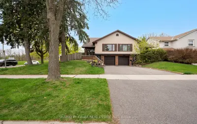 Semi-Detached in Mississauga
