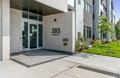 Condo Apartment in Toronto