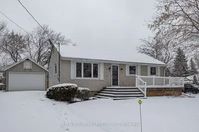 Detached in Milton