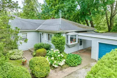 Detached in Oakville
