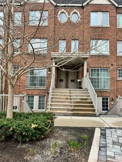 Condo Townhouse in Toronto