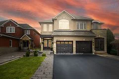 Semi-Detached in Mississauga
