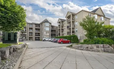 Condo Apartment in Burlington