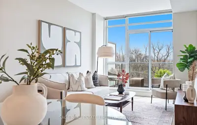 Condo Apartment in Toronto