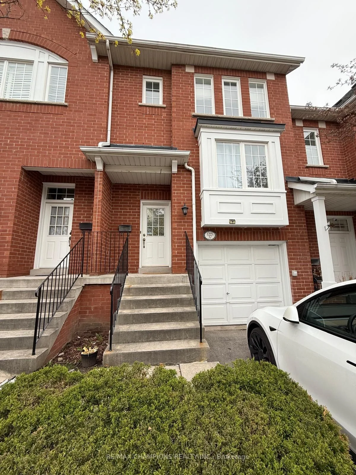 1591 South Parade Court 37, Mississauga, On L5m 6g1
