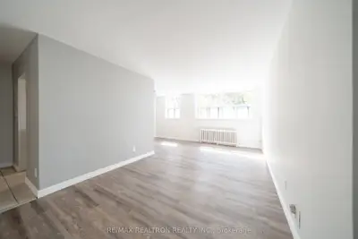2043 Prospect Street E 44, Burlington, On L7r 1z2