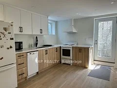 1596 Maple Ridge Drive Basement, Mississauga, ON L4W 3C8
