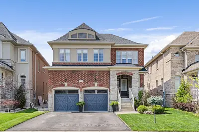 Detached in Halton Hills