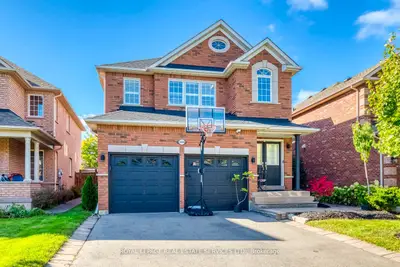 2484 Logan Avenue, Oakville, On L6h 6s1