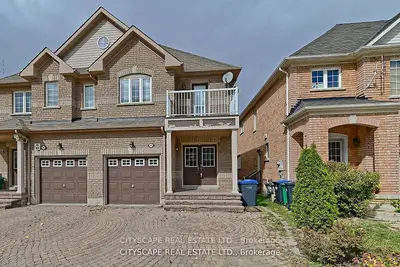 Semi-Detached in Mississauga