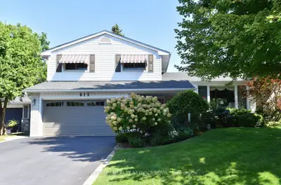 Detached in Burlington