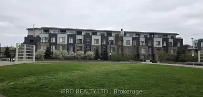Condo Townhouse in Mississauga