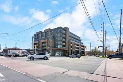Condo Apartment in Toronto
