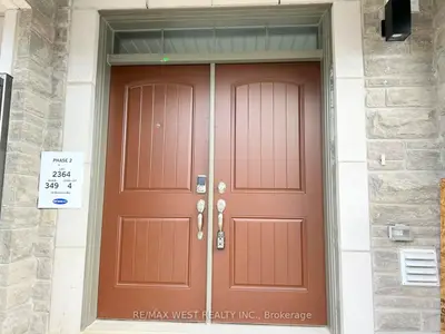 Att/Row/Townhouse in Caledon