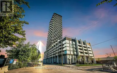 36 Zorra Street 2103, Toronto W08, On M8z 0g5