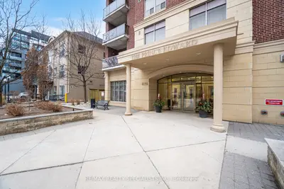 Condo Apartment in Toronto