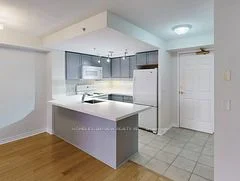 350 Princess Royal Drive 1002, Mississauga, ON L5B 4N1