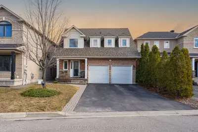 3748 Pearlstone Drive, Mississauga, On L5m 7h1