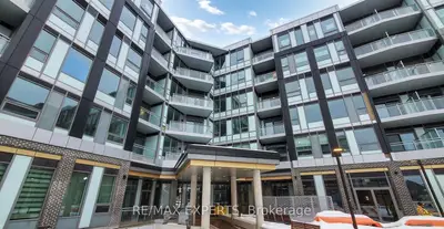 Condo Apartment in Oakville